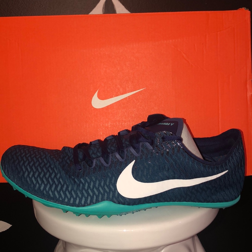 Nike zoom mamba spikes